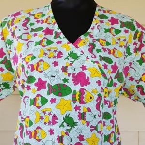 NWOT Expo Scrubs Top Child Care Ocean Theme (M)
